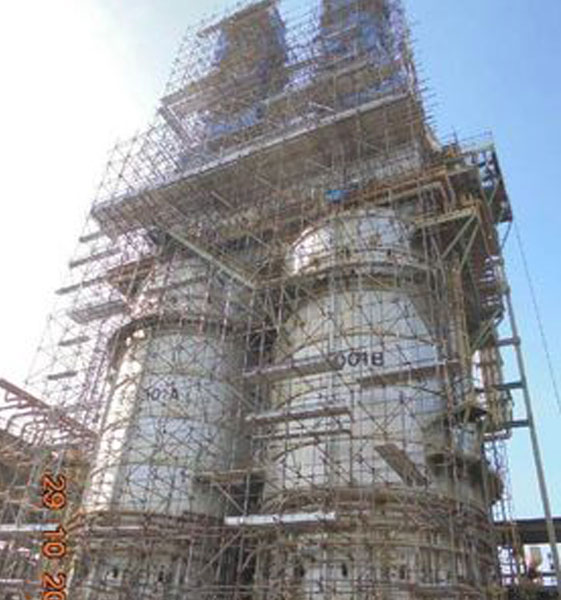 พร้อมรื้อถอน ภายนอก ภายใน งานนั่งร้านบนที่สูง.